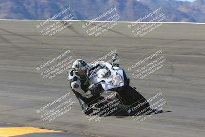 media/Oct-01-2023-SoCal Trackdays (Sun) [[4c570cc352]]/Bowl (1020am)/